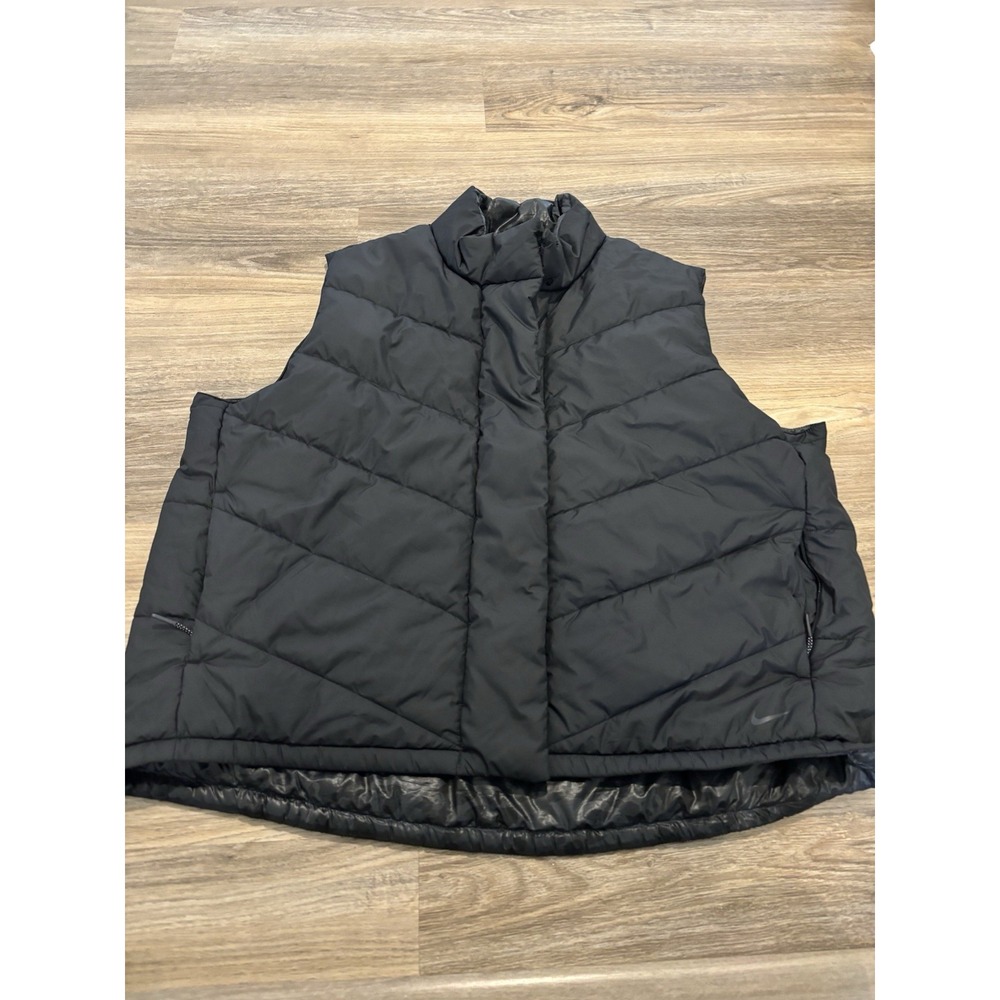 Nike Therma-Fit Vest Womens XXL Black Repel Reversible Camo Insulated Puffer